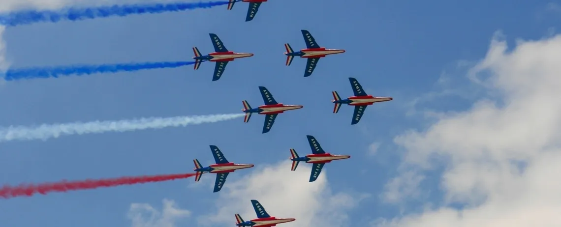 Patrouille de France en vol
