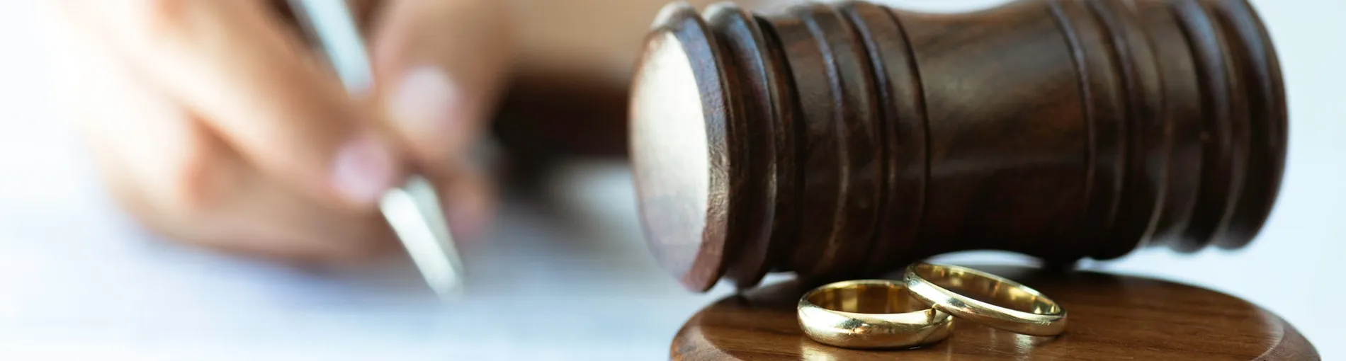 Image divorce juge