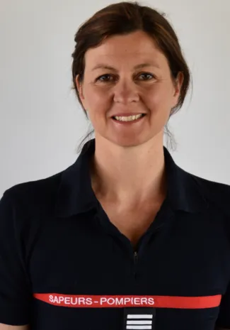 Portrait de Céline Guilbert, pompier