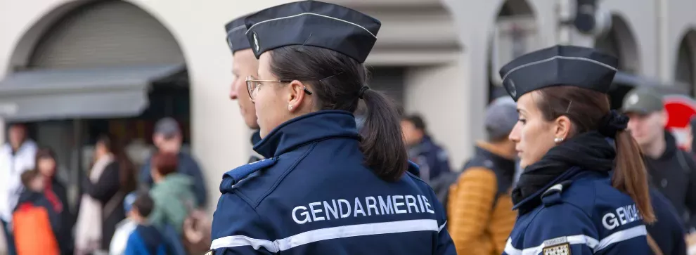 gendarmes femmes