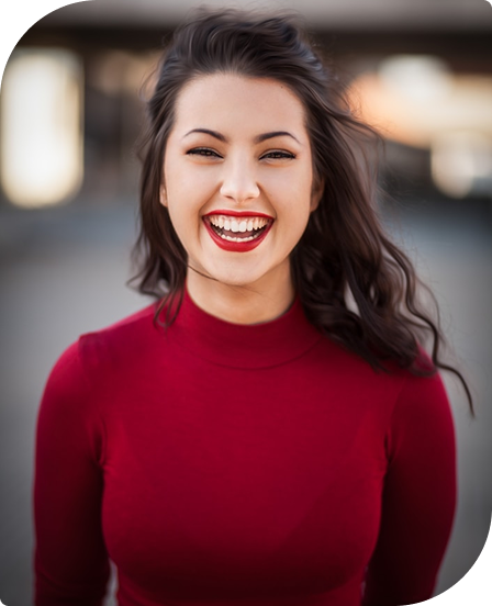 Femme souriant